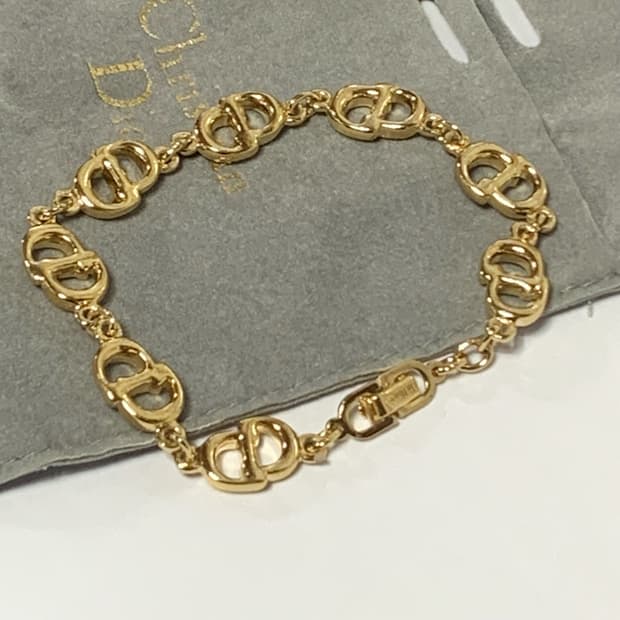 정품 디올 로고 팔찌