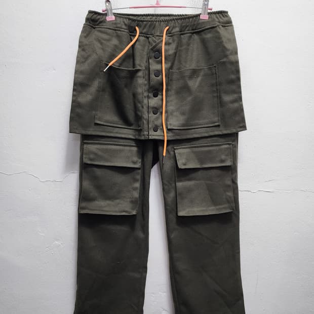 SAC STUDIO 레이어드 엔지니어드 카키 슬랙스