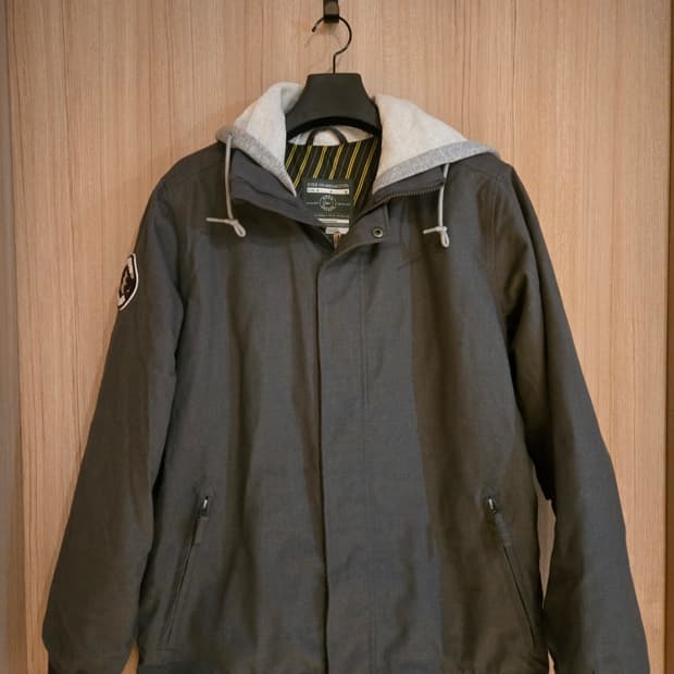 나이키 스노우보딩 바시티 자켓형 보드복 (M사이즈/희귀템)