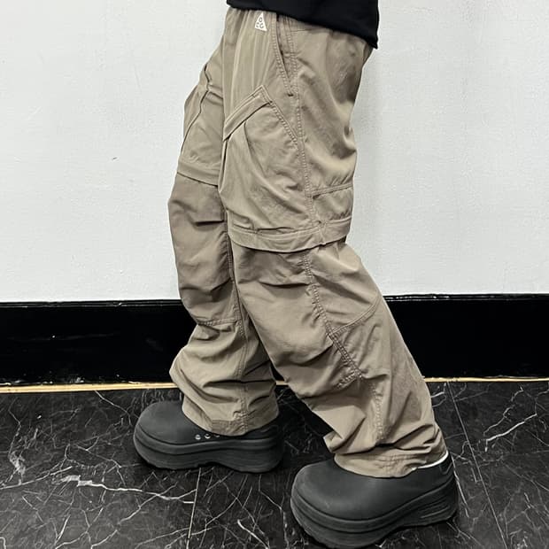 나이키 ACG 스미스 서밋 카고 팬츠 올리브 그레이