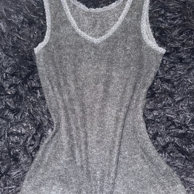 Gothic Black lace sleeveless