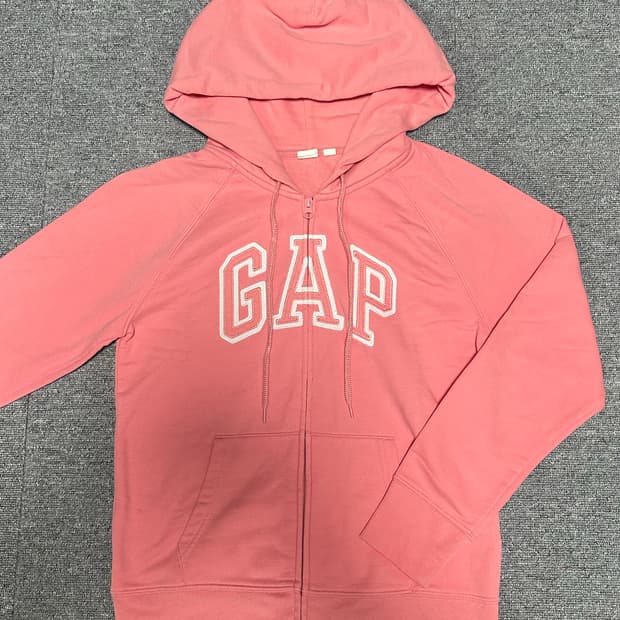 갭 딸기우유 후드집업