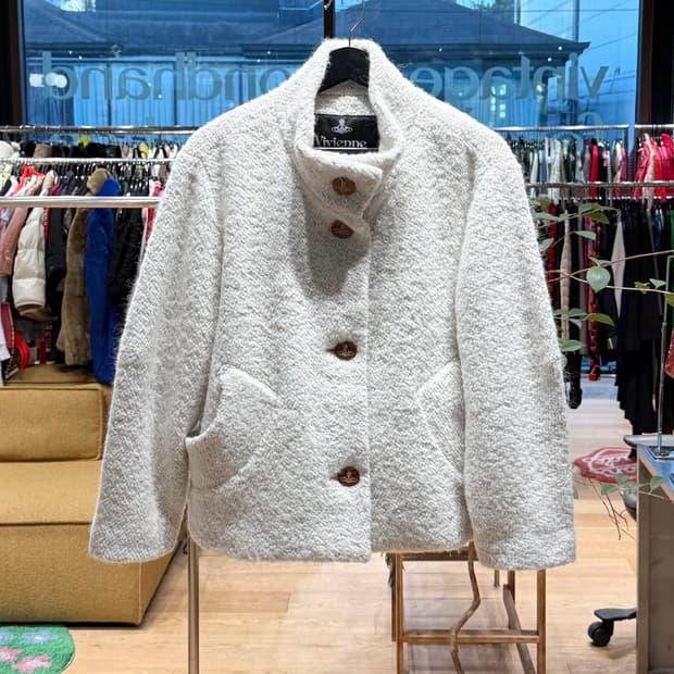 비비안 웨스트우드 아이보리 알파카울 자켓 