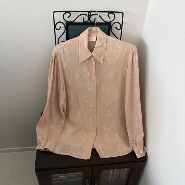 oversized pattern shirt