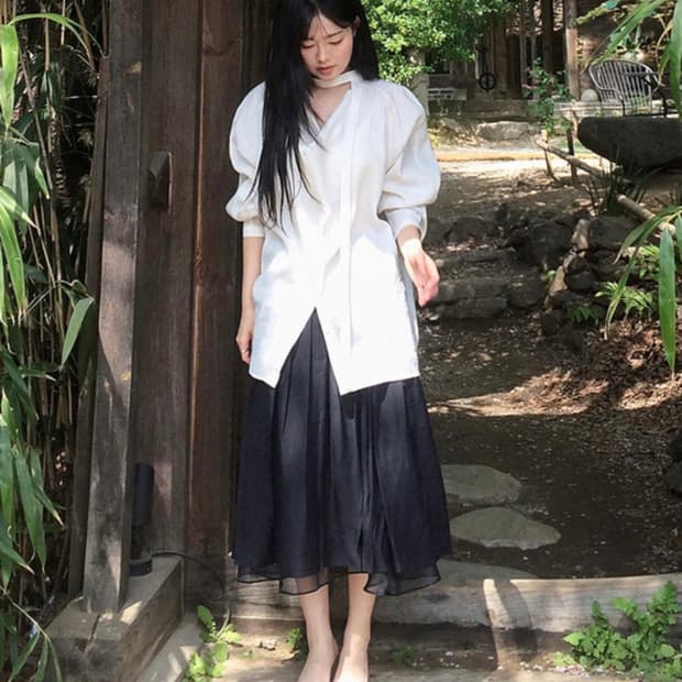 더라우스트 레이어 플리츠 스커트