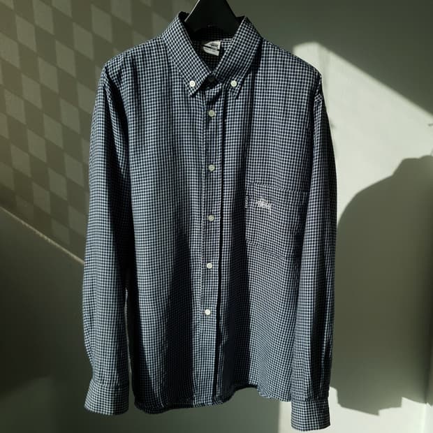 90s STUSSY shirts