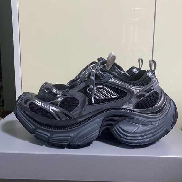 발렌시아가 6xl 43 블랙 그레이