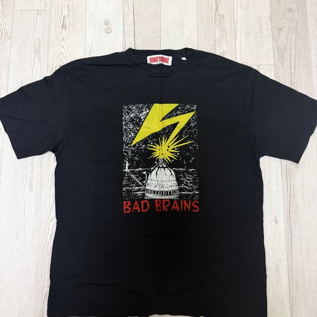 도넛리벤지 배드브레인 반팔