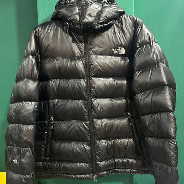 노스페이스700 후드경량패딩 100