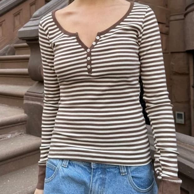 브랜디멜빌 스트라이프 롱슬리브 구해요! 