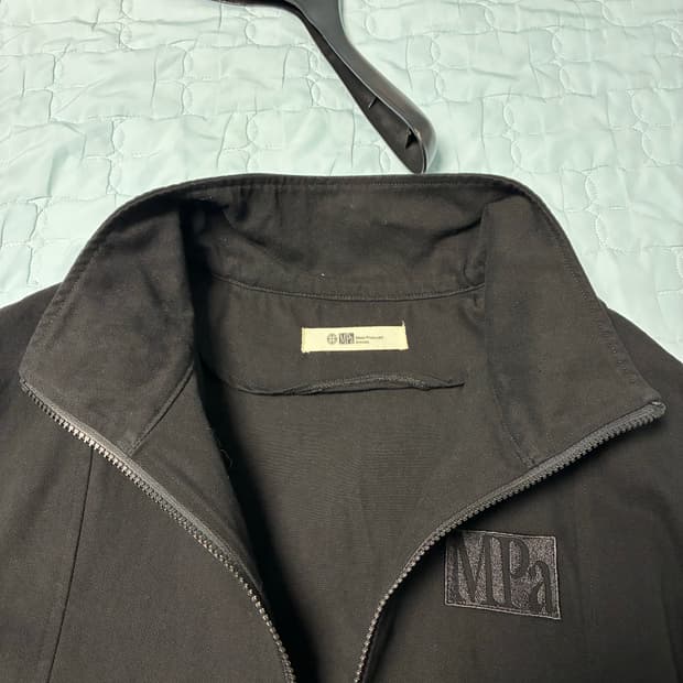 플라스틱 프로덕트 자켓