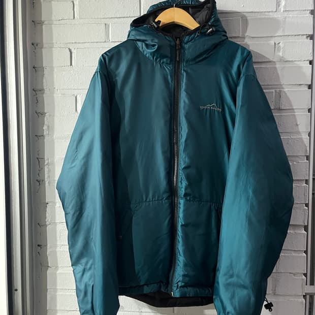 EDDIE BAUER reversible goosedown padding