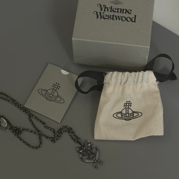 비비안웨스트우드 목걸이
