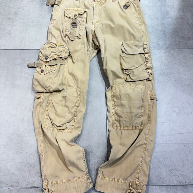 폴로 베이지 유틸리티 탄창 카고팬츠