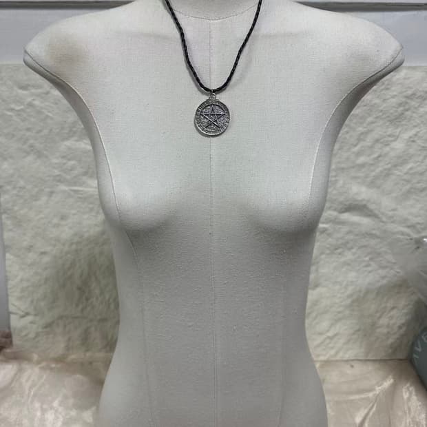 빈티지 고딕 오망성  목걸이