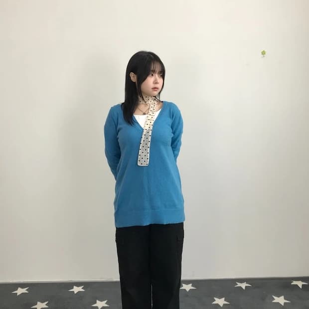 GAP Blue V-Neck Sweater