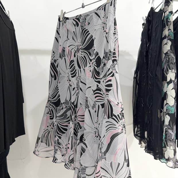 Oriental Midi Skirt
