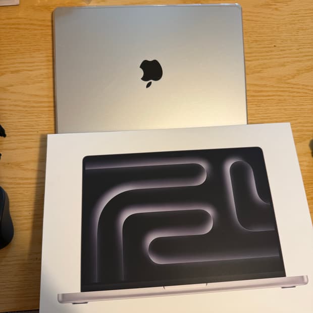 2025 맥북 프로 M4 /24GB/512GBSSD 14인치(풀박)
