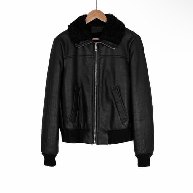 [46] 프라다 남성 삼각로고 시어링 트리밍 레더 봄버 무스탕 자켓 블랙
