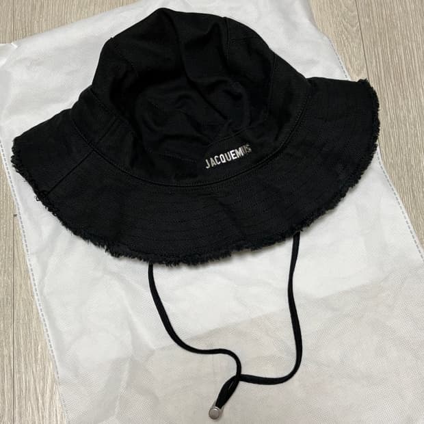 자크뮈스 아티초크 로고 버킷햇 56