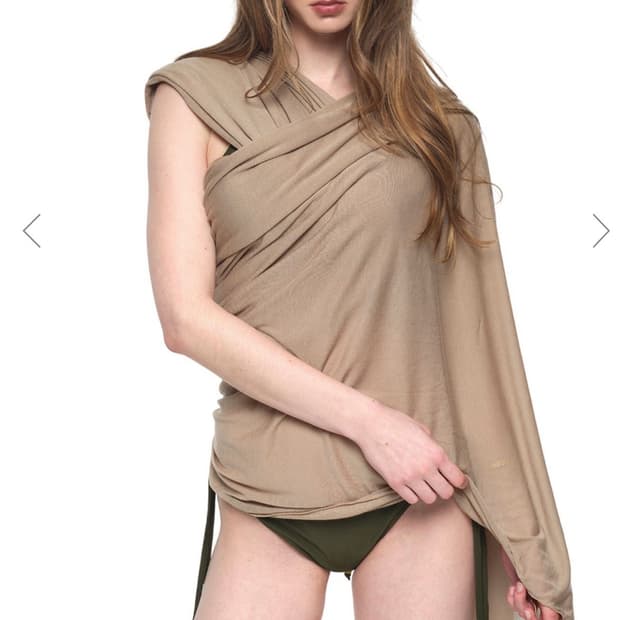 투머치택스 바디 숄 베이지 색상 (새제품) 나야와시 숄