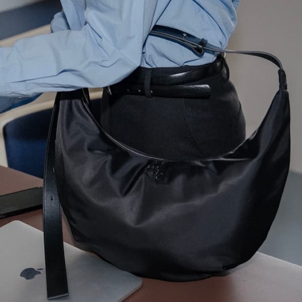 무쿠앤에보니 비커밍백