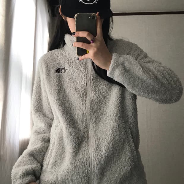 노페 연그레이 후리스