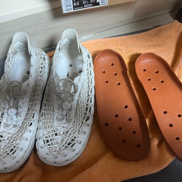 나이키 ACG 워터캣 (단종 색상)