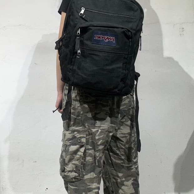 잔스포츠 블랙 백팩 가방