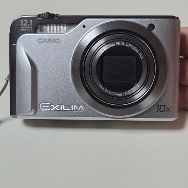 카시오 엑슬림 EX-H10 디지털 카메라
