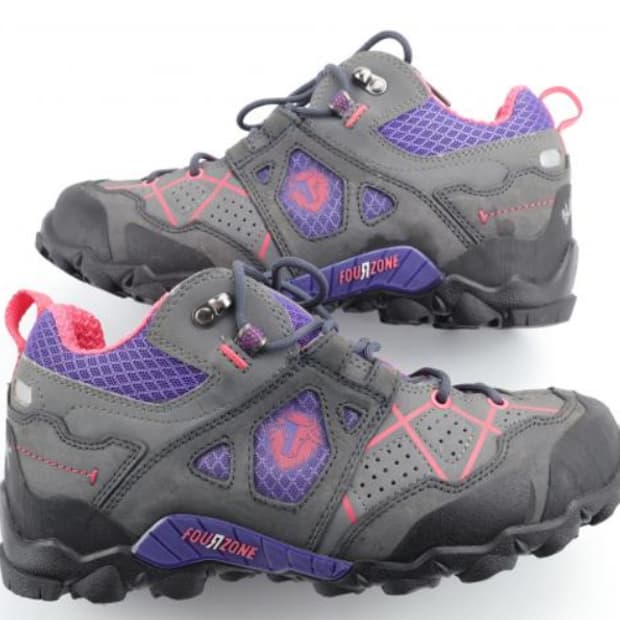 블랙야크 트레킹화