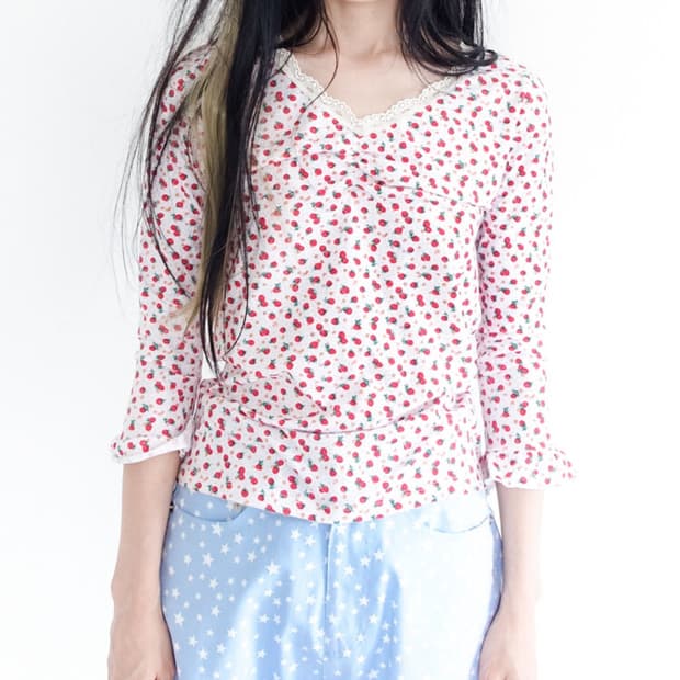 little strawberry lace top (ivory)