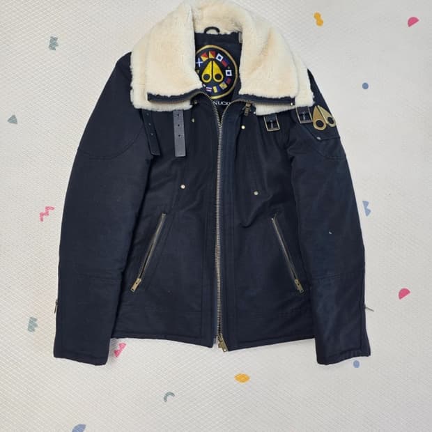 무스너클 에비에이터