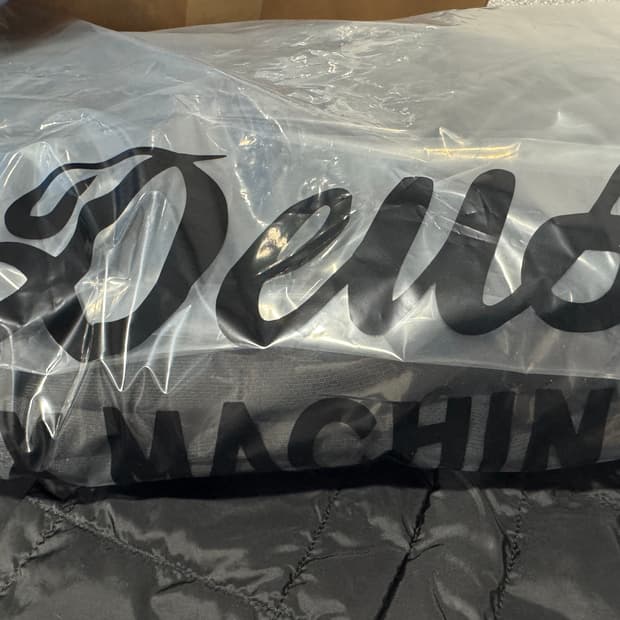 새상품) 데우스 엑스 마키나 서울 XL 후드티 블랙