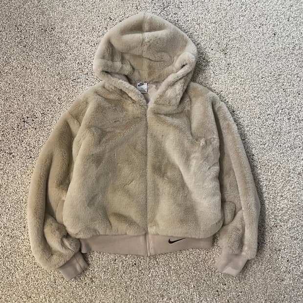 나이키 후리스 ⭐️1168