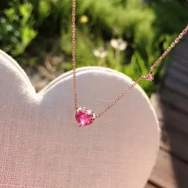 야엘 루비하트 목걸이 홍영기 목걸이 