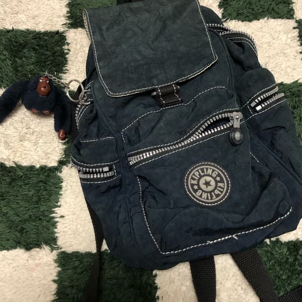 키플링 미니 백팩 네이비