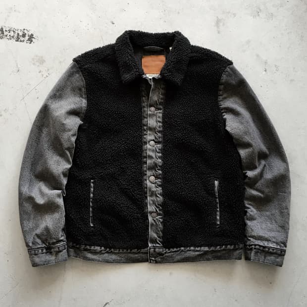 Levi’s Grizzly Sherpa Denim Jacket
