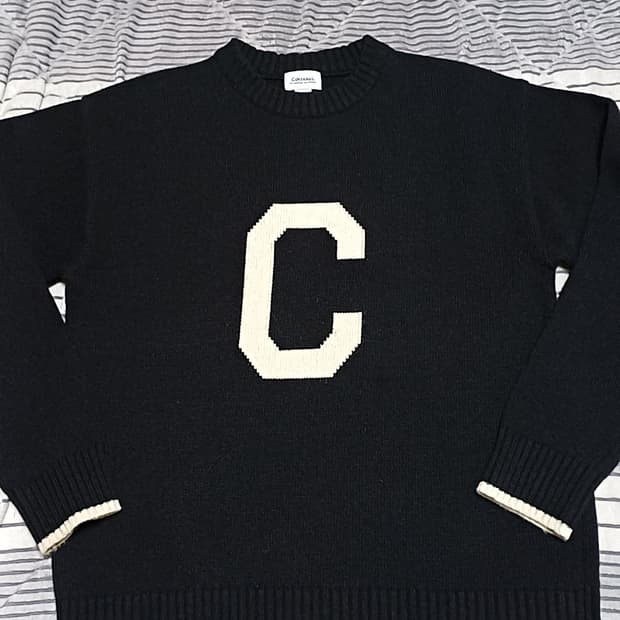 커버낫 니트 실측100 가슴55 기장69