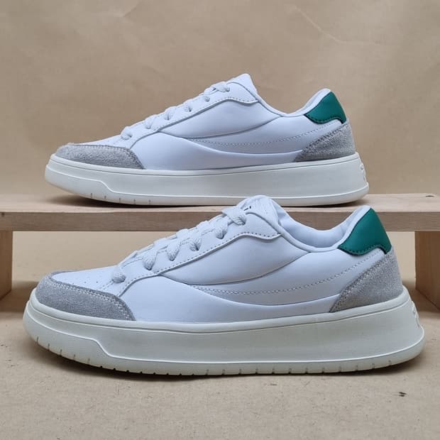 휠라 화이트  그린 여성운동화235 