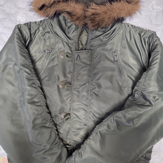 아캄 후드 퍼 자켓