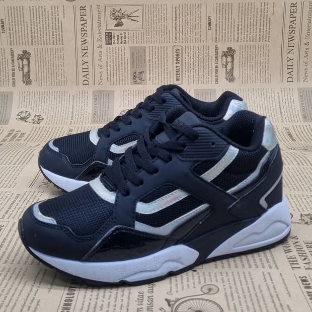 프로스펙스 여성키높이 운동화235