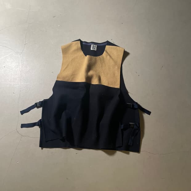 선씨 Adjustable Wool Vest