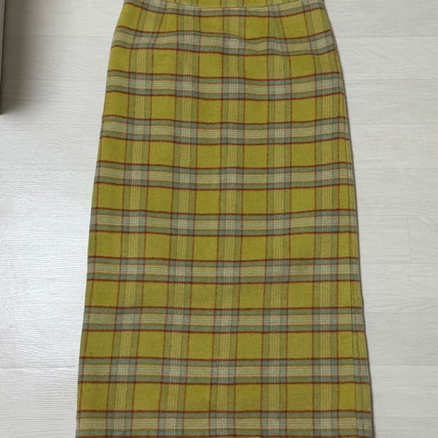 아우어노스텔지아 롱스커트 판매합니다