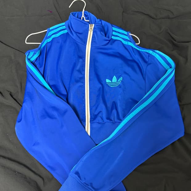 아디다스 블루 오프숄더 리폼 져지