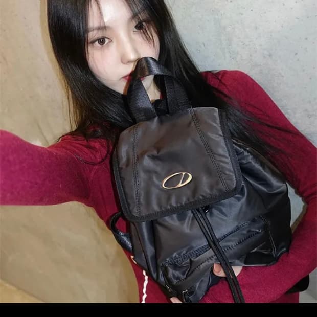 오드스튜디오 시그니처 스몰 백팩