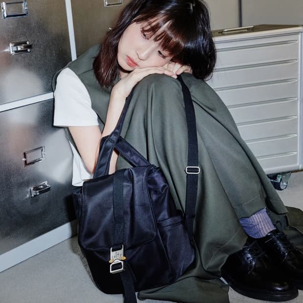 닐링 오후 다섯시반 백팩 미니_블랙