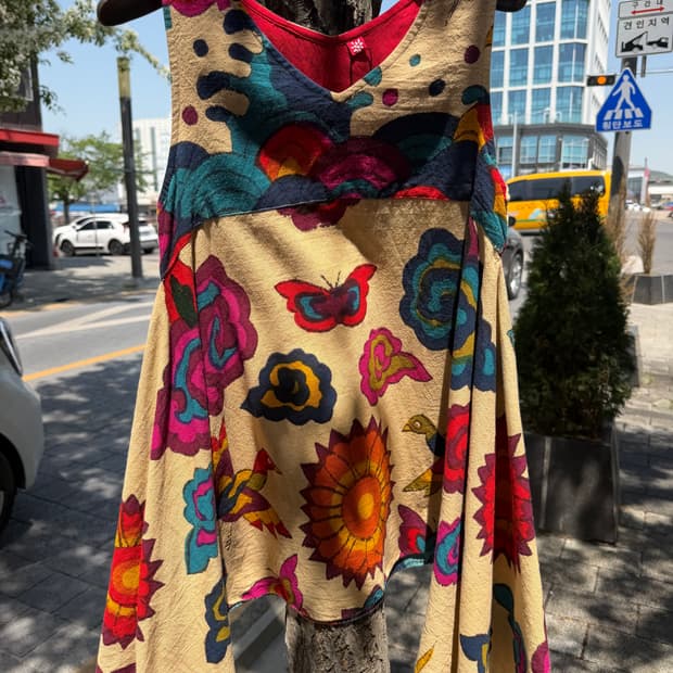 AMINA Ethnic Blouse