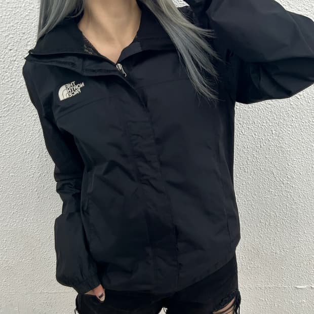 노스페이스 로고 블랙 후드 바람막이 S