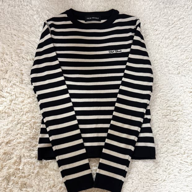 29CM 닉앤니콜 스트라이프 니트